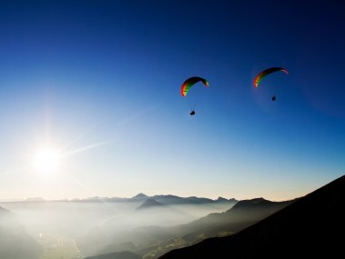 Gleitschirm fliegen in Rougemont