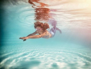 Meerjungfrau am Schwimmen