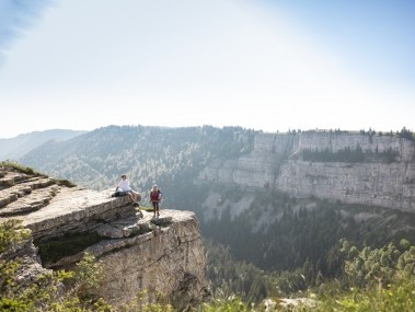 ST_3x2_Creux-du-Van-view_102233