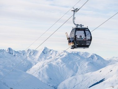 Gütsch Express©Valentin Luthiger