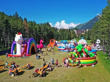 bounce-circus-kurpark-gimpi-park-foto-destination-davos-klosters-c-marcel-giger