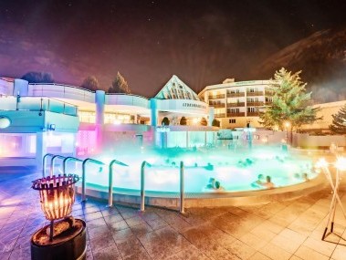 aqua-mystica4-leukerbad-therme-cmyleukerbadag