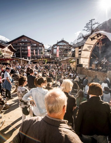 Zermatt Unplugged-Rob Lewis