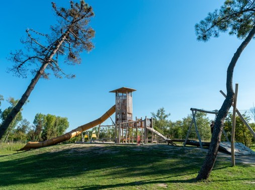 102117_albarella_spielplatz