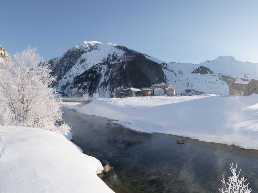 Vista esterna in inverno - Andermatt Reuss