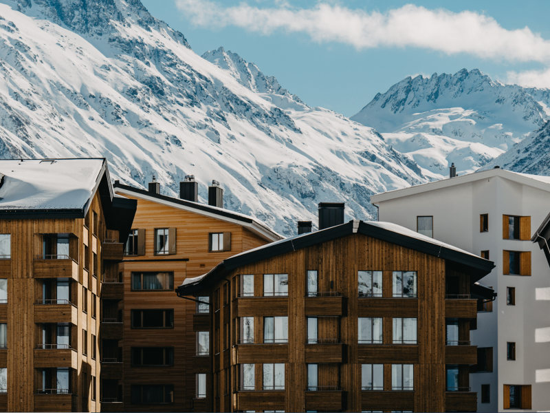 Aussenansicht im Winter - Andermatt Reuss