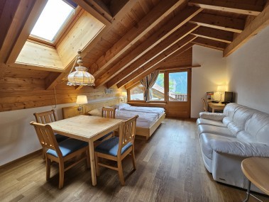 Wohn- und Schlafzimmer - Aparthotel Muchetta