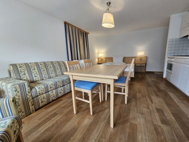 Wohn- und Schlafzimmer - Aparthotel Muchetta