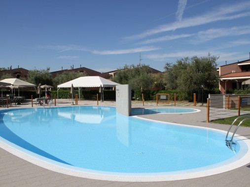 Espace piscine - Appartements Barbara Moniga del Garda
