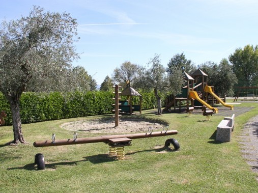 Place de jeux - Appartements Barbara Moniga del Garda