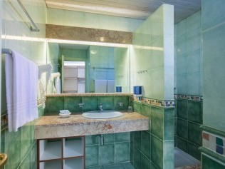 Badezimmer - Tirreno Resort