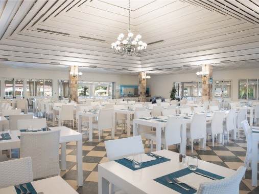 Restaurant - Tirreno Resort Orosei