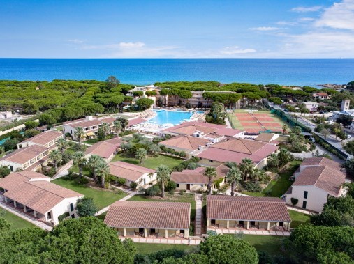 Centre de vacances vu du ciel - Tirreno Resort Orosei