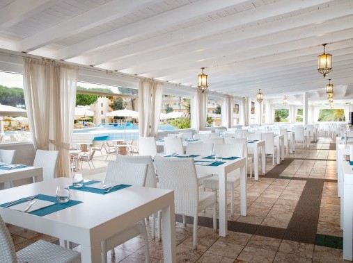 Restaurant - Tirreno Resort Orosei