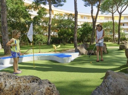 Minigolf - du plaisir pour toute la famille - Tirreno Resort Orosei