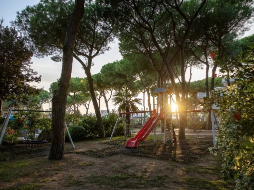 Place de jeux - Tirreno Resort Orosei