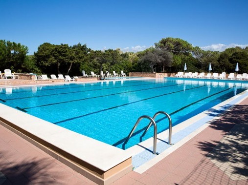 Piscine pour petits et grands - Baia Verde Club Hotel