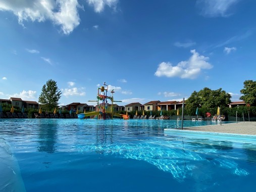Espace piscine - Belvedere Village