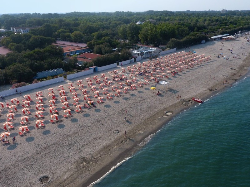 Strand direkt bei der Ferienanlage - Bungalowanlage Park Gallanti Lido di Pomposa