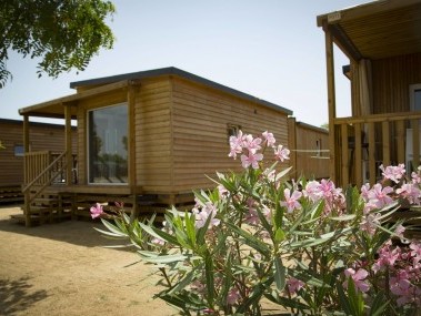 Aussenansicht - Camping Resort Els Pins