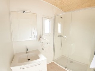 Badezimmer - Camping Resort Els Pins