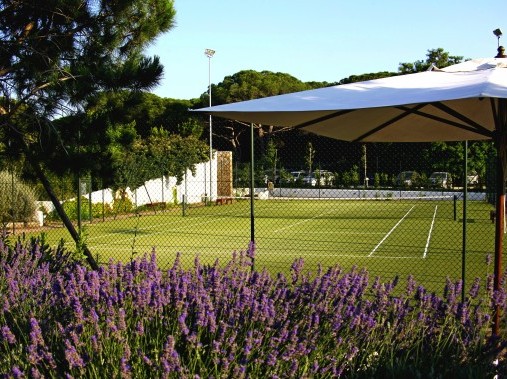 Court de tennis - Camping Village Le Rocchette