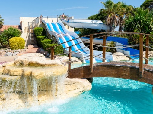 Piscine - Campingvillage / Residence Les Mûriers