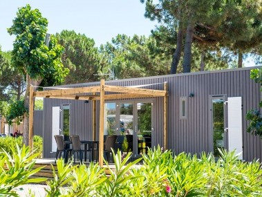 Gemütlicher Aussensitzplatz - Campingvillage / Residence Les Mûriers