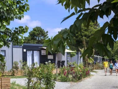 Gemütlicher Aussensitzplatz - Campingvillage / Residence Les Mûriers