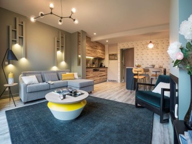 Salon avec coin repas - Center Parcs Les Trois Forêts