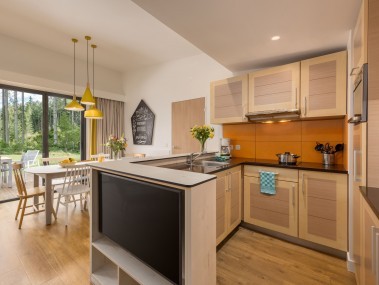 Wohnzimmer mit Essbereich - Center Parcs Les Trois Forêts