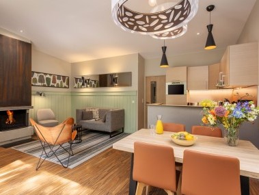 Wohnzimmer mit Essbereich - Center Parcs Les Trois Forêts