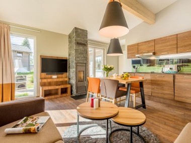 Wohnzimmer mit Essbereich - Center Parcs Park Allgäu