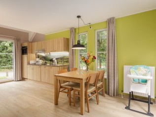 Salon avec coin repas - Center Parcs Park Hochsauerland