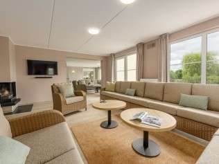 Salon avec coin repas - Center Parcs Park Hochsauerland