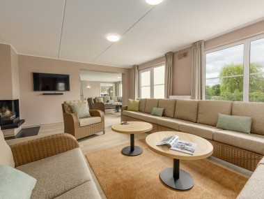 Wohnzimmer mit Essbereich - Center Parcs Park Hochsauerland