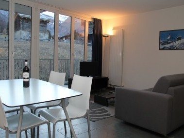 Salon avec coin repas - Maison de vacances Chalet de la Foret