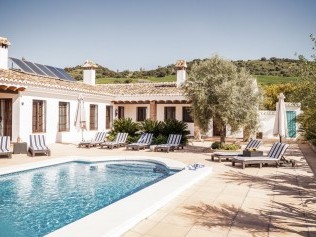 Pool - Cortijo Rosas Cantares