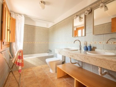 Badezimmer - Cortijo Rosas Cantares