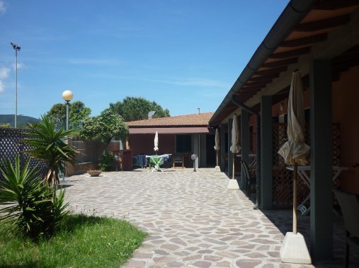 Vista esterna dell'appartamento di vacanza - Elbamar Procchio Residence - Procchio Elba