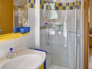 Badezimmer - Ferienhaus Albulablick