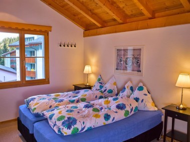 Schlafzimmer - Ferienhaus Albulablick