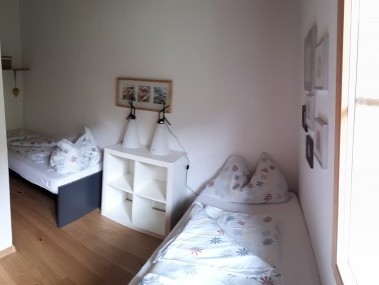 Schlafzimmer - Ferienhaus Albulablick