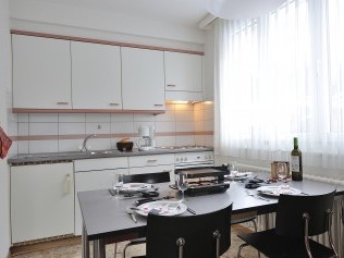 Küche mit Essbereich - Ferienhaus Alte Post