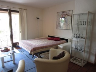 Wohn- und Schlafzimmer - Ferienhaus Angioli