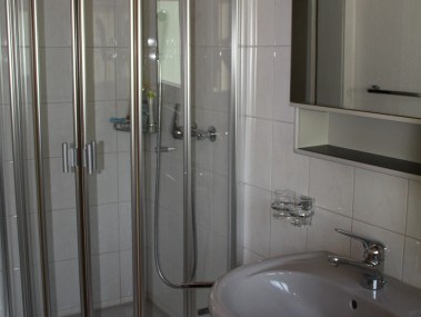 Badezimmer - Ferienhaus Bargetzi