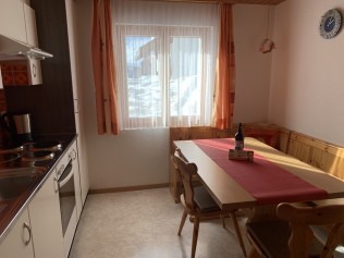Küche mit Essbereich - Ferienhaus Beata