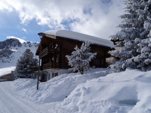 Aussenansicht im Winter - Ferienhaus Beata