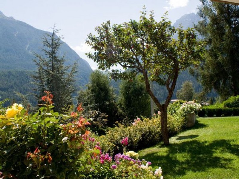 Terasse mit Blick auf die Berge - Ferienhaus Belmunt