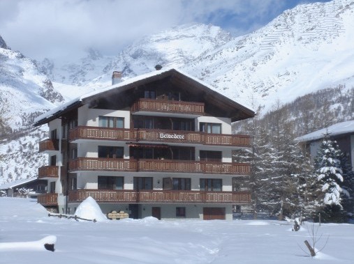 Aussenansicht im Winter - Ferienhaus Belvedere